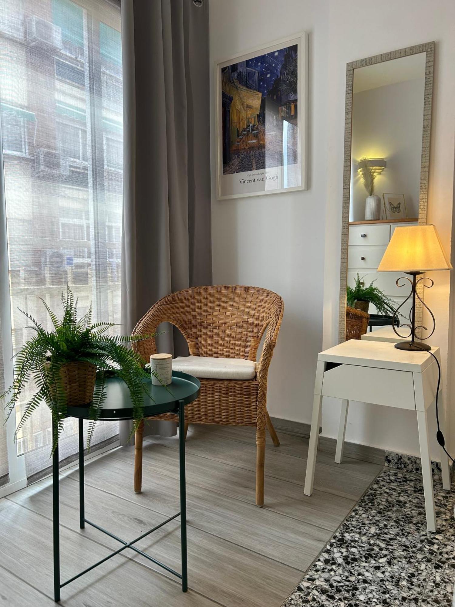 Apartment Charming Centre With Balcony Málaga